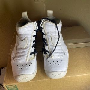 Nike N DESTRUKT TRIPLE WHITE